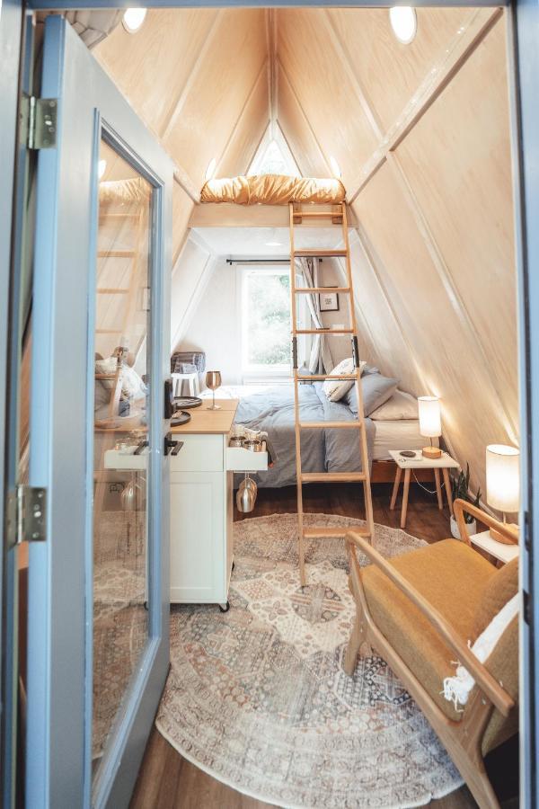 Blue Brambler Glamping A-Frame Lägenhet Rockbridge Exteriör bild